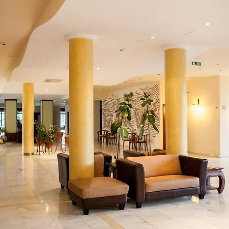 Grand Hotel 4*