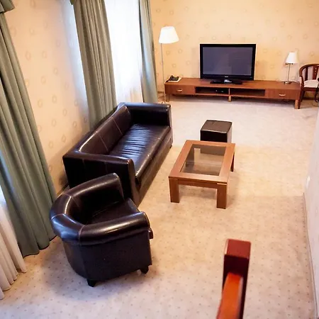 Hotel Grand