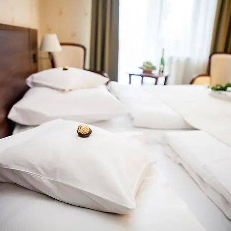Hotel Grand 4*