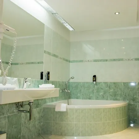 Hotell Grand Bratislava